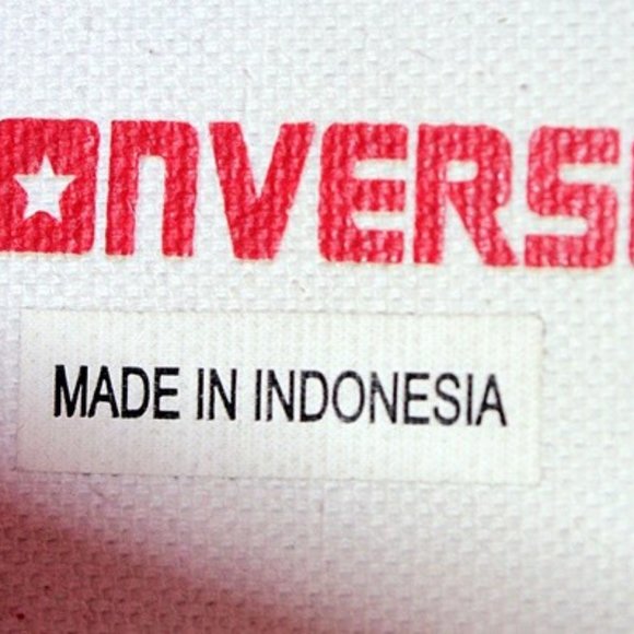 SOlD!! new Converse Patent Leather High Top Shoes - Picture 4 of 6